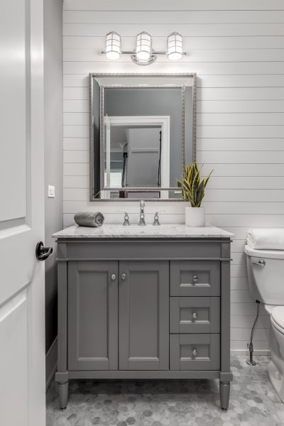 Bathroom Cabinet Refinishing Service